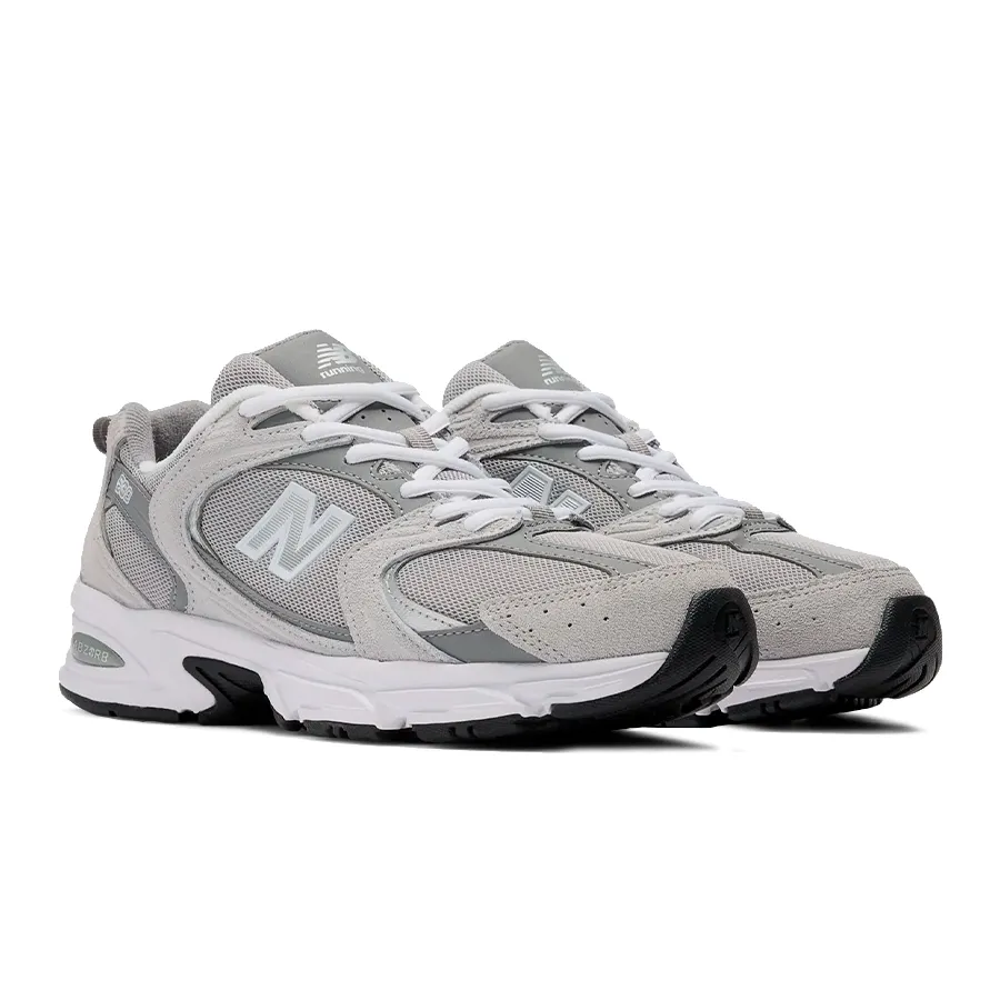 Imagen 1 de 6 de Zapatillas New Balance 530-GRIS/BLANCO
