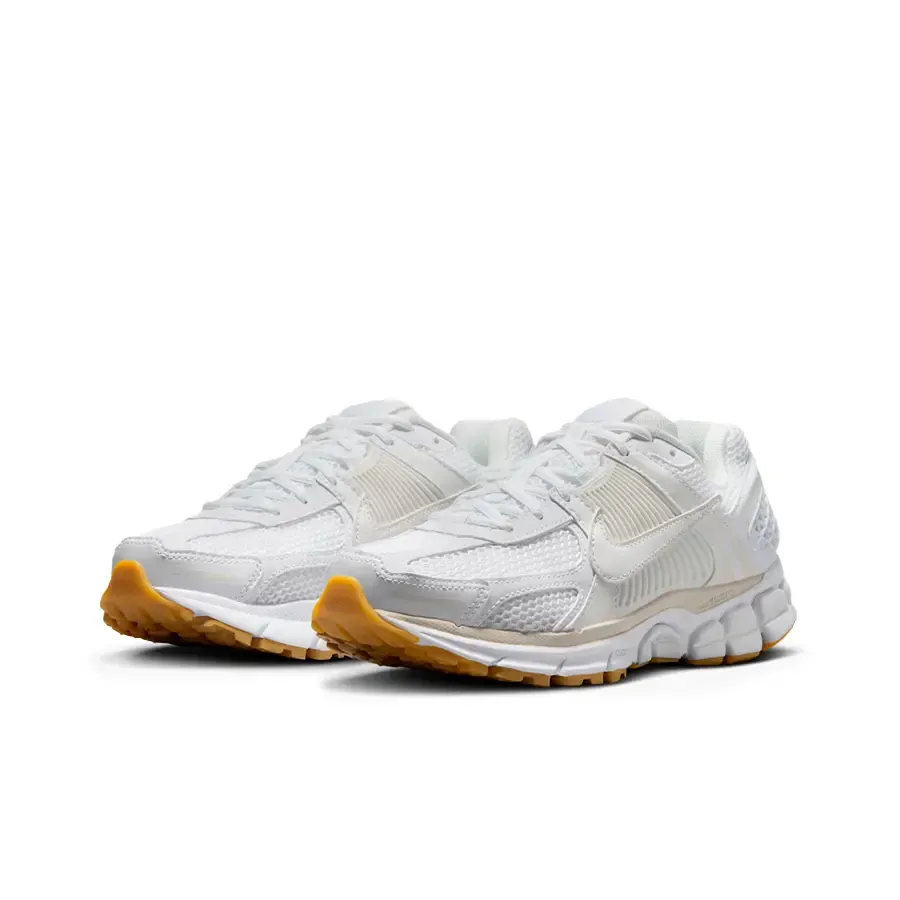 Imagen 1 de 8 de Zapatillas Nike Zoom Vomero 5-BLANCO/BEIGE