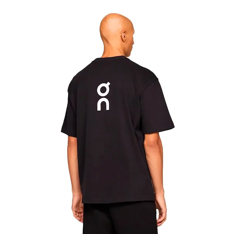 Imagen 1 de 3 de Remera On Club-T-NEGRO