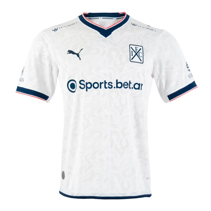 Imagen 0 de 5 de Camiseta Puma Club Atletico Independiente Alternativa 26/27-BLANCO/MARINO