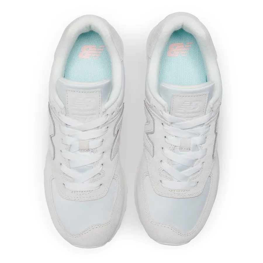 Imagen 3 de 6 de Zapatillas New Balance 574-GRIS