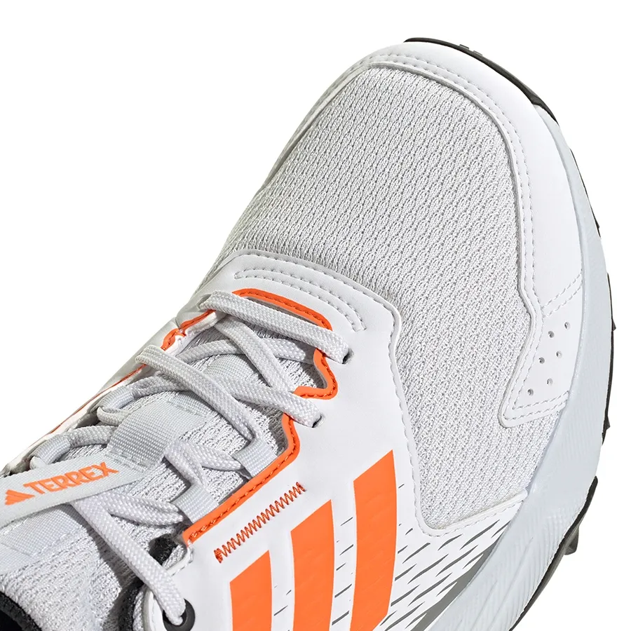Imagen 5 de 7 de Zapatillas adidas Terrex Tracefinder-BLANCO/NARANJA