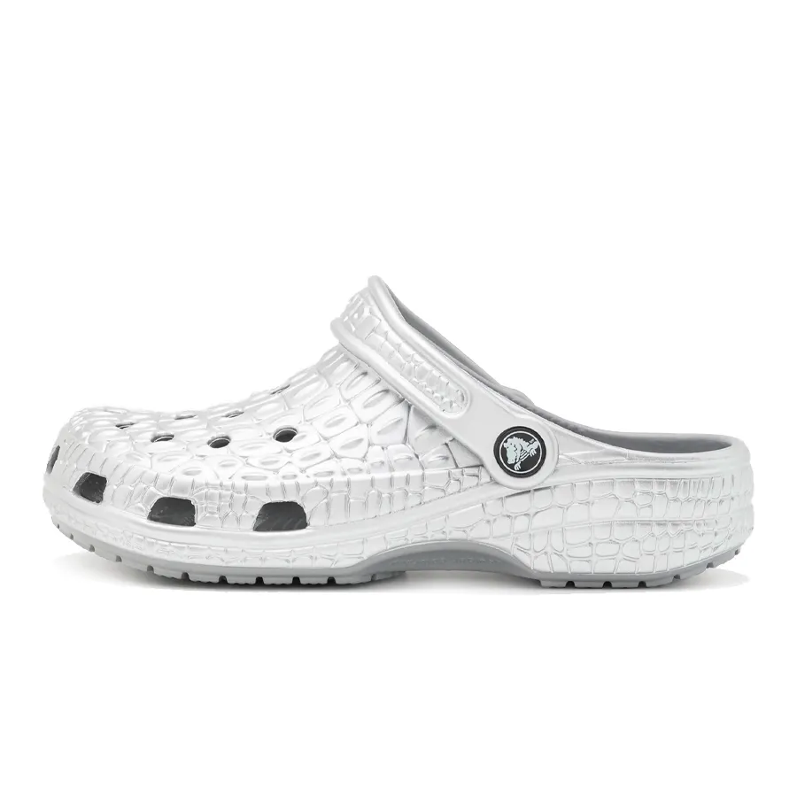 Imagen 1 de 6 de Ojotas Crocs Classic Metallic-PLATA