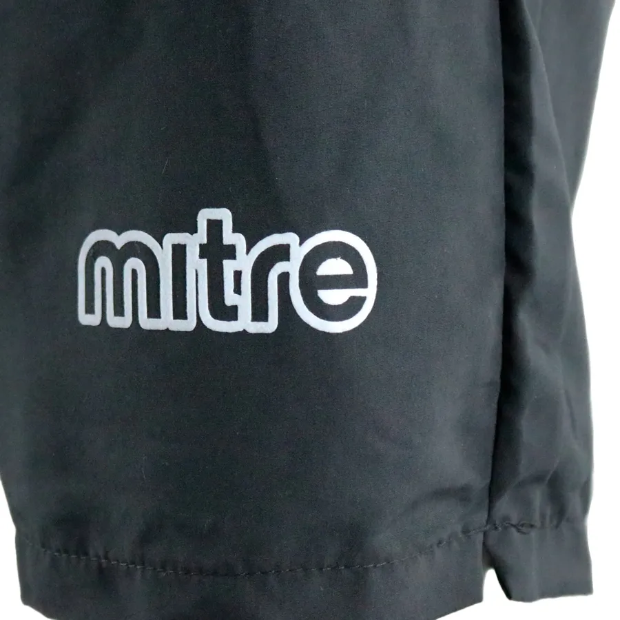 Imagen 3 de 5 de Shorts Mitre Sprint Gimnasia y Esgrima-NEGRO