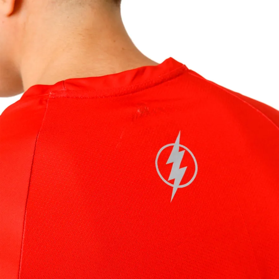 Imagen 3 de 5 de Remera Warner Bros The Flash-BORDO/ROJO