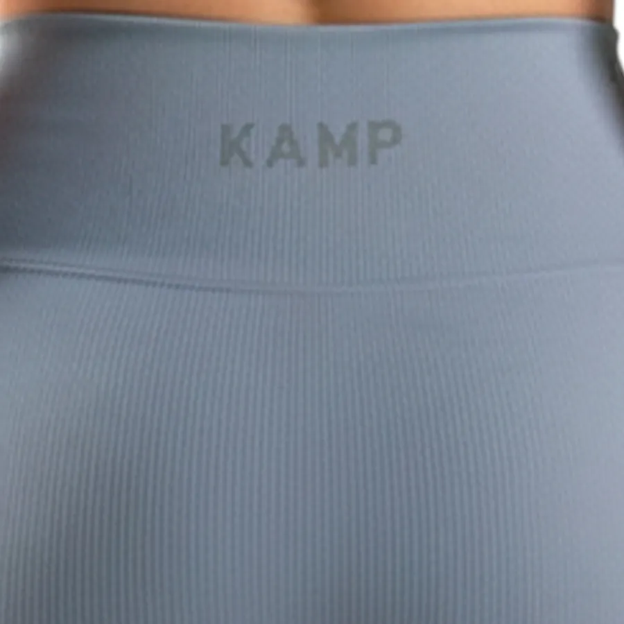 Imagen 2 de 3 de Calza Kamp Corta Seamless-VIOLETA