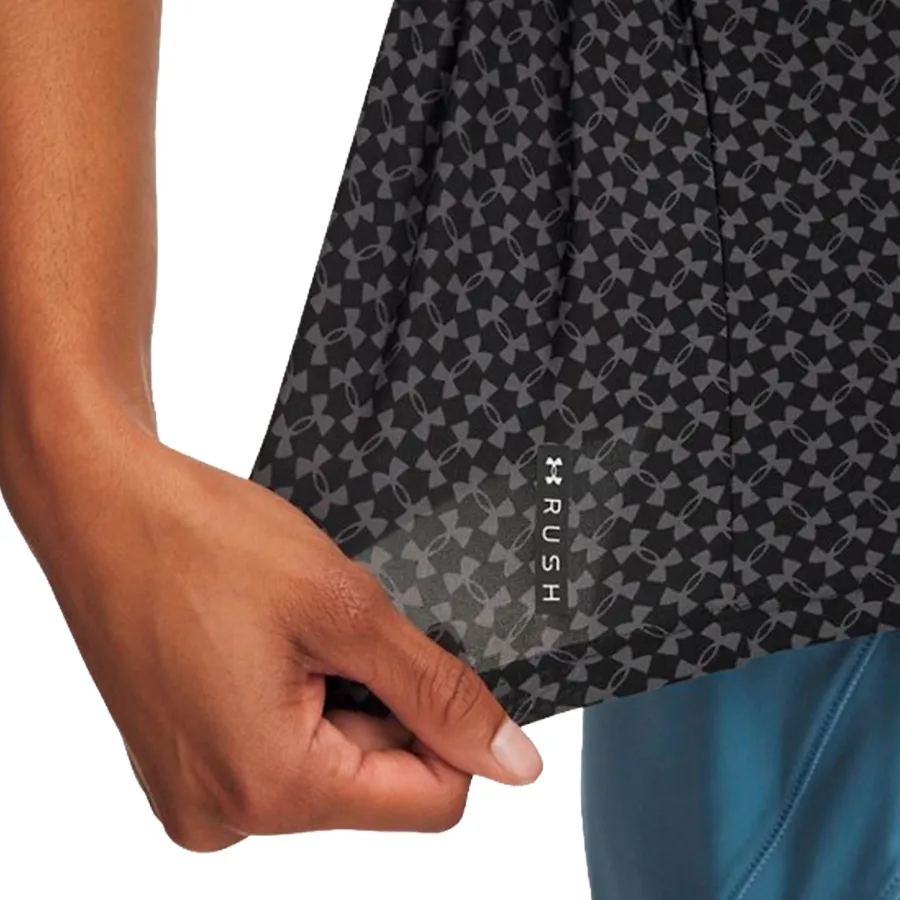 Imagen 2 de 3 de Remera Under Armour Vanish Rush Energy-NEGRO