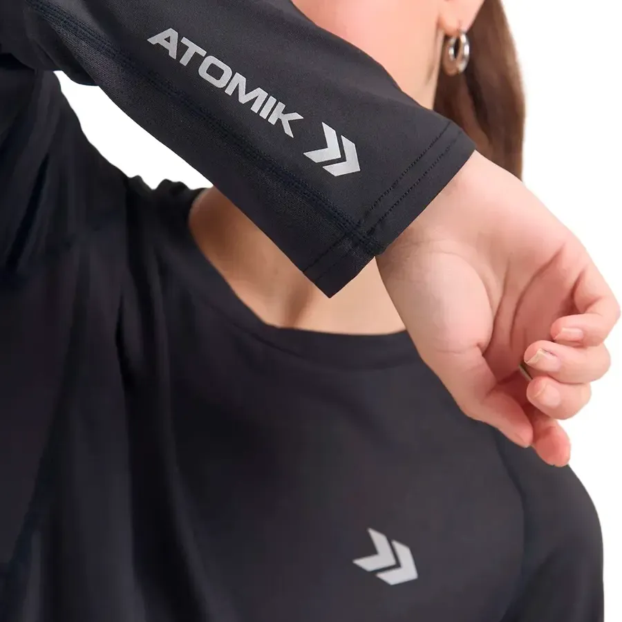 Imagen 4 de 5 de Remera Atomik Manga Larga Cross-NEGRO