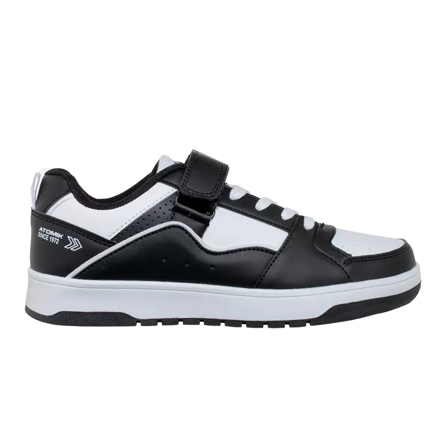 Imagen 0 de 5 de Zapatillas Atomik Tout 24-NEGRO