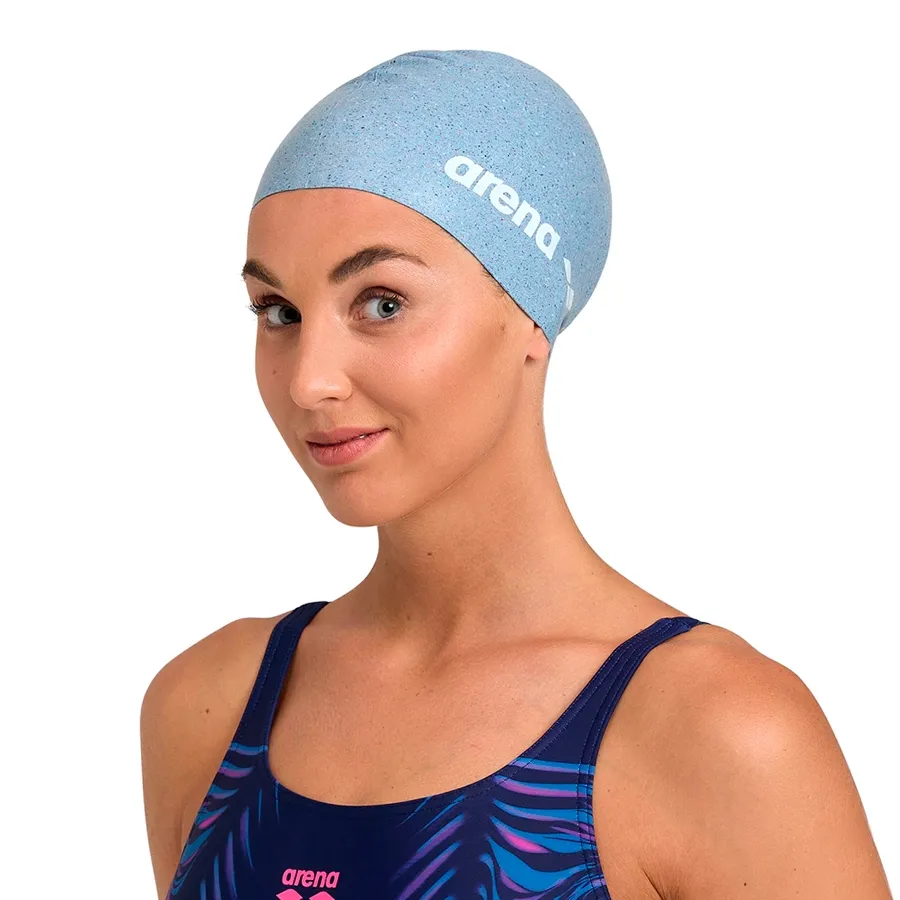 Imagen 1 de 2 de Gorra Arena Silicone 901-CELESTE