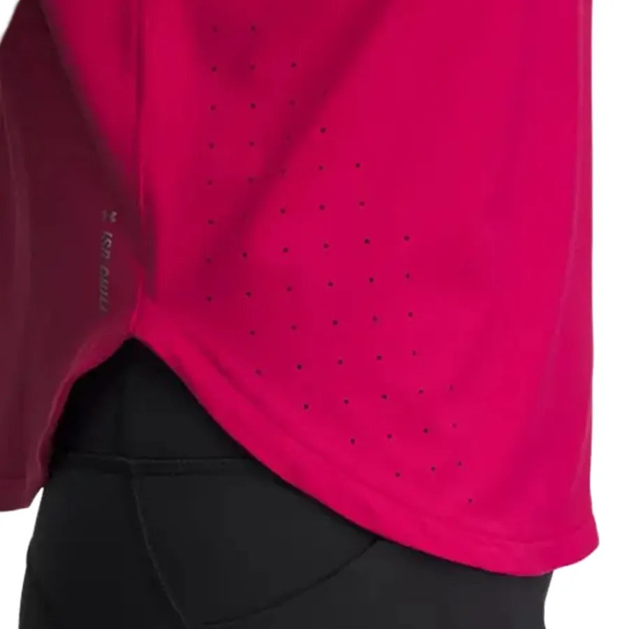Imagen 2 de 3 de Musculosa Under Armour Launch Elite-FUCSIA