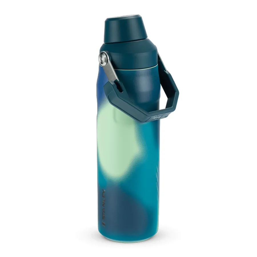 Imagen 2 de 5 de Botella Stanley Fast Flow Lid-PETROLEO/TURQUESA/AZUL