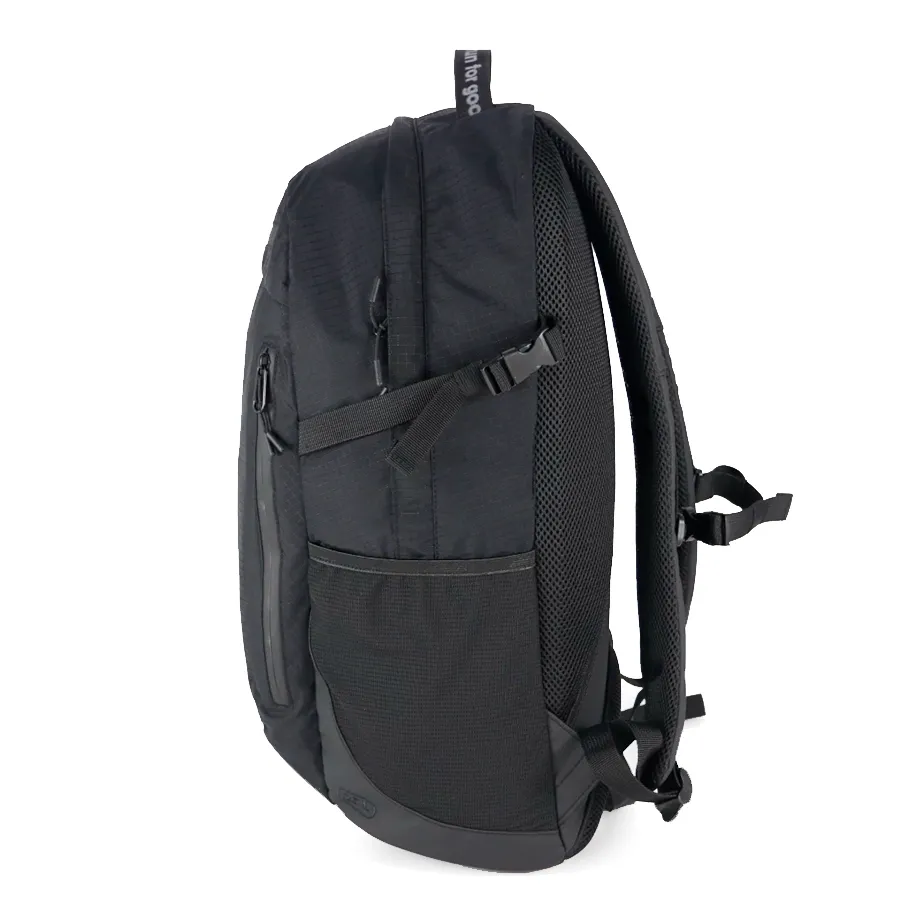 Imagen 2 de 5 de Mochila Saucony Peregrine 25Lt-NEGRO