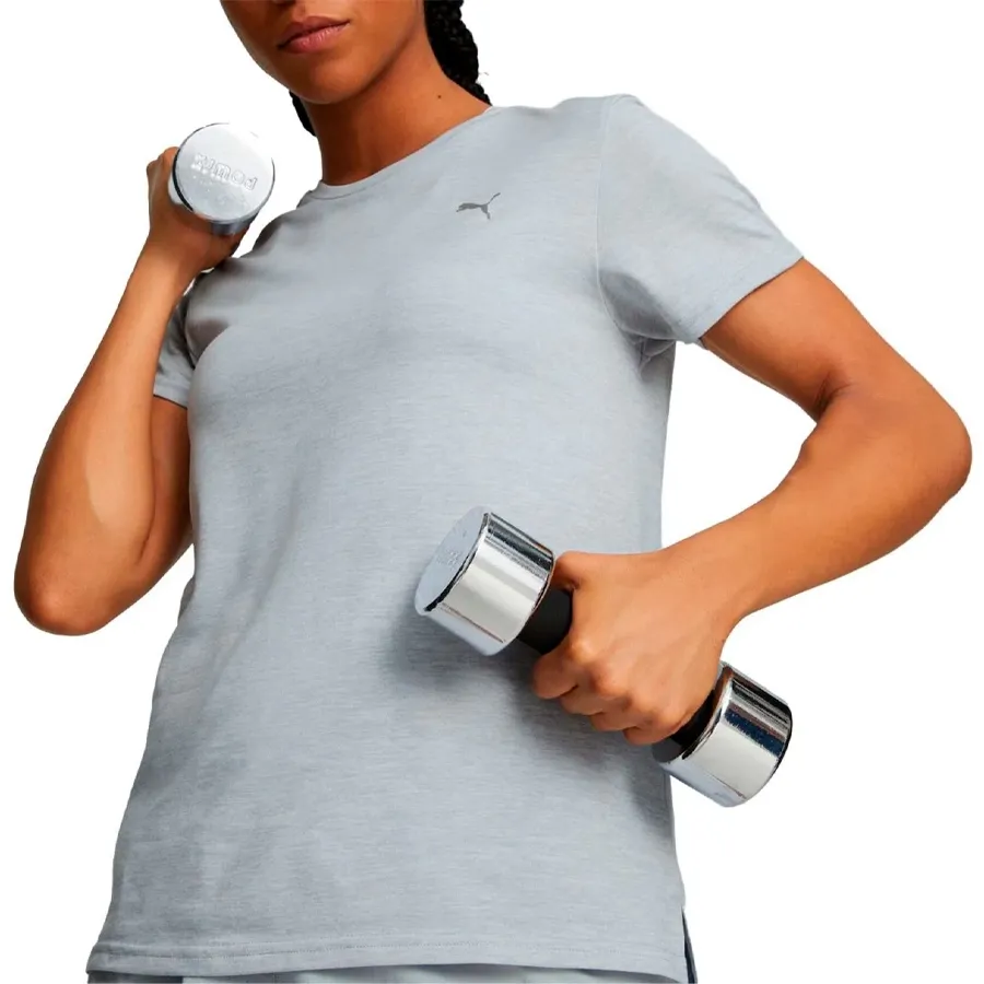 Imagen 2 de 3 de Remera Puma Run Favorite Heather-GRIS