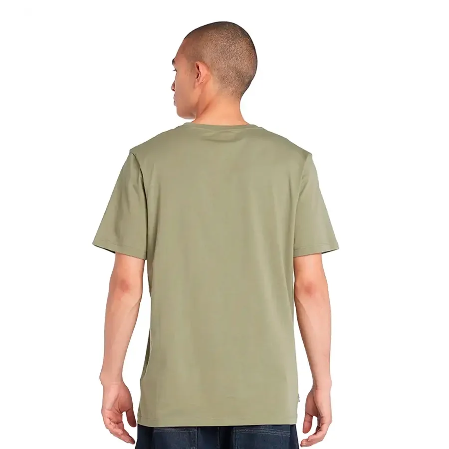 Imagen 1 de 3 de Remera Timberland Logo Bloque-VERDE SECO/NEGRO
