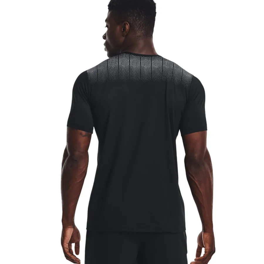 Imagen 3 de 5 de Remera Under Armour Armour print Ss-NEGRO