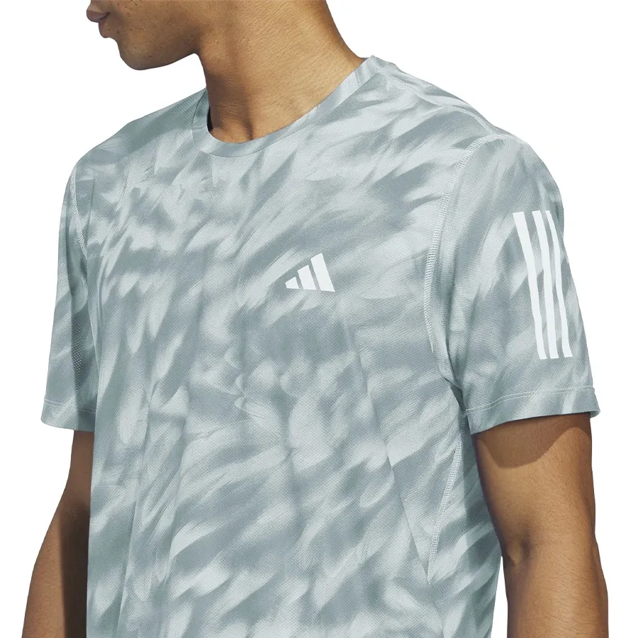 Imagen 3 de 5 de Remera adidas Own The Run-CELESTE