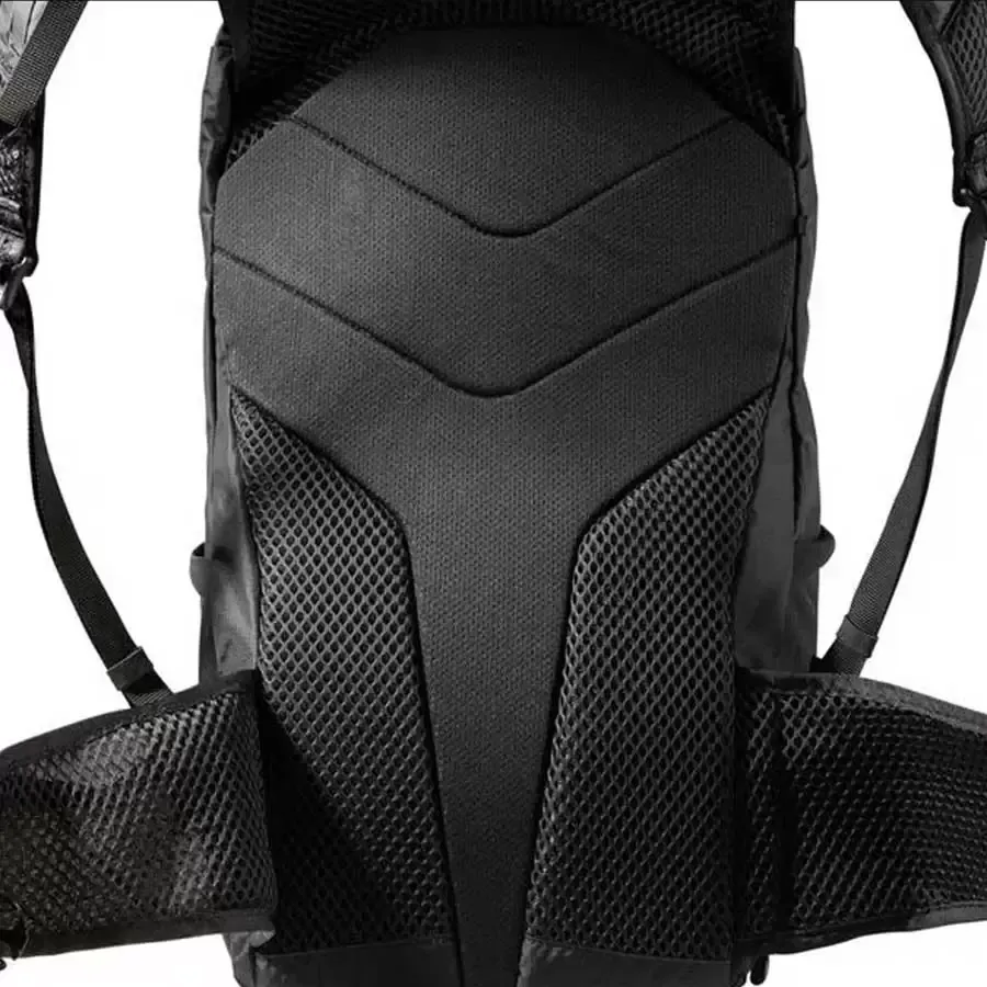Imagen 3 de 5 de Mochila Salomon Trailblazer 10-NEGRO