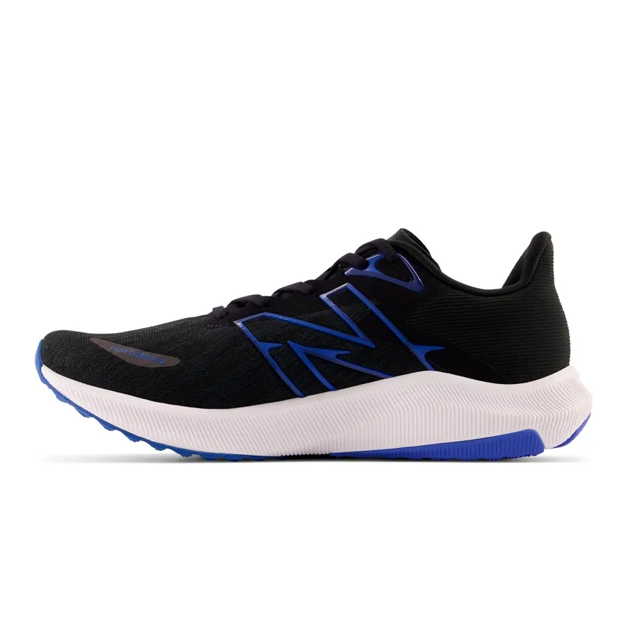 Imagen 1 de 6 de Zapatillas New Balance FuelCell Propel v3-NEGRO/AZUL/GRIS