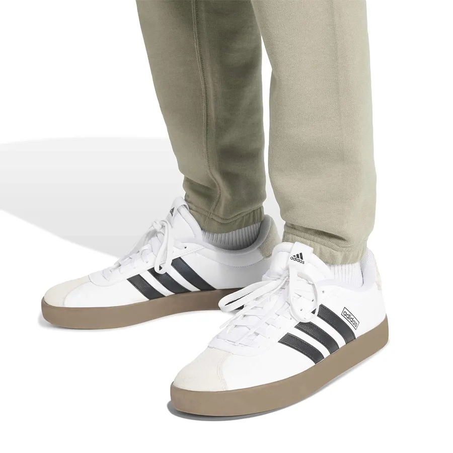 Imagen 2 de 5 de Pantalón adidas All Szn Regular-GRIS