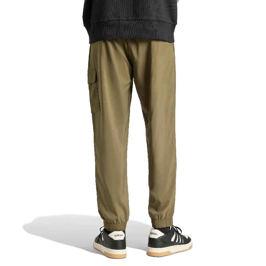 Imagen 2 de 5 de Pantalón adidas Cargo Essentials Small Logo-OLIVA