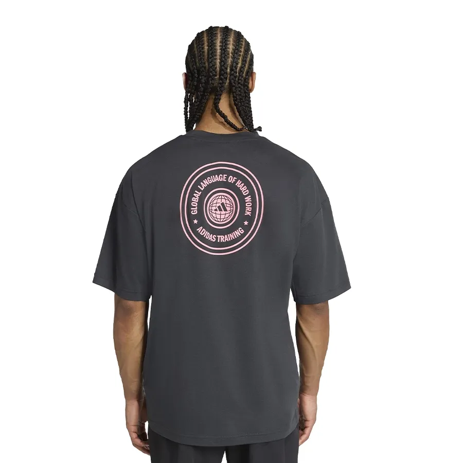 Imagen 1 de 5 de Remera adidas Power estampada Gfx Tee Glob Q3-GRAFITO