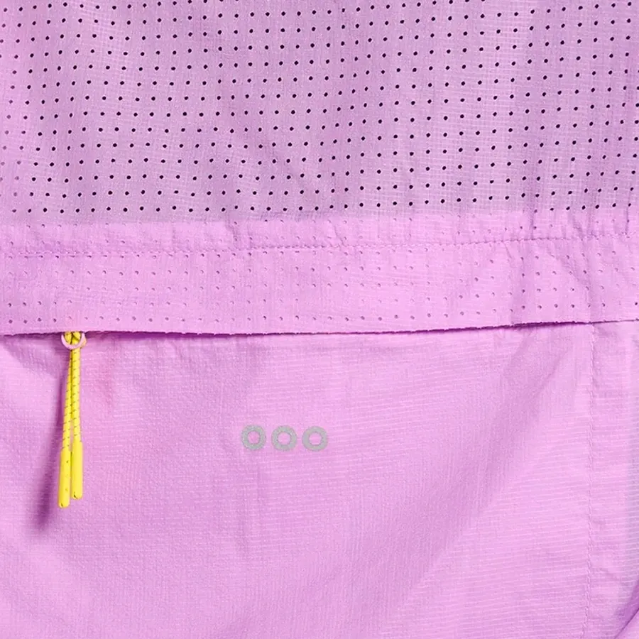 Imagen 6 de 7 de Campera Saucony Triumph Packaway-LAVANDA