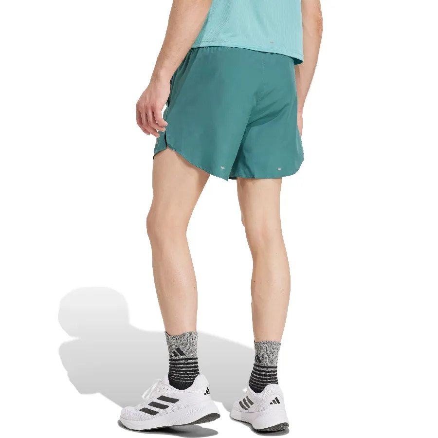 Imagen 1 de 5 de Shorts adidas Run It-VERDE AGUA