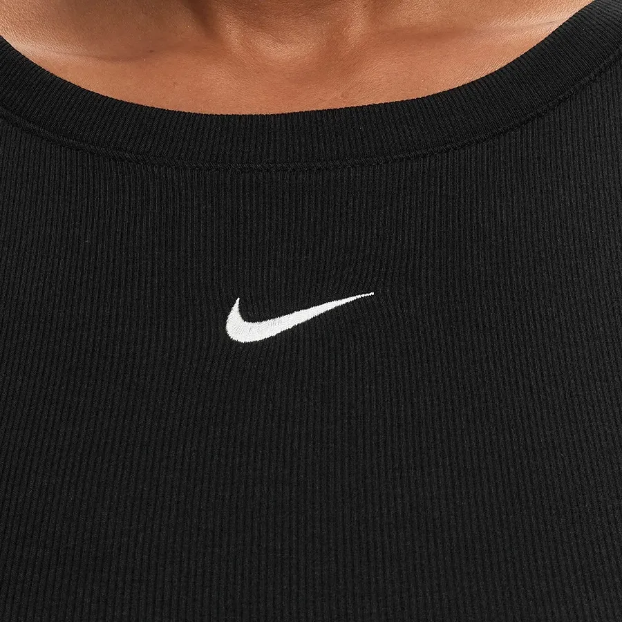 Imagen 3 de 4 de Remera Nike Essential-NEGRO