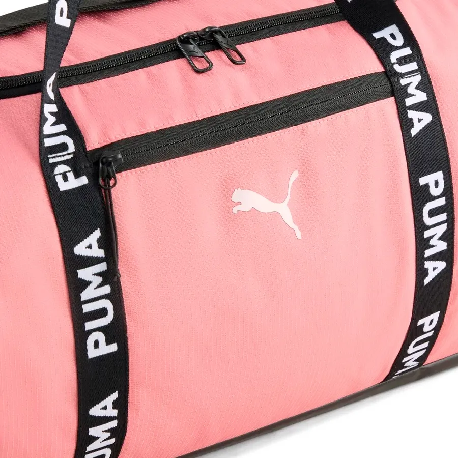 Imagen 2 de 3 de Bolso Puma Essentials Barrel Bag-ROSA/NEGRO