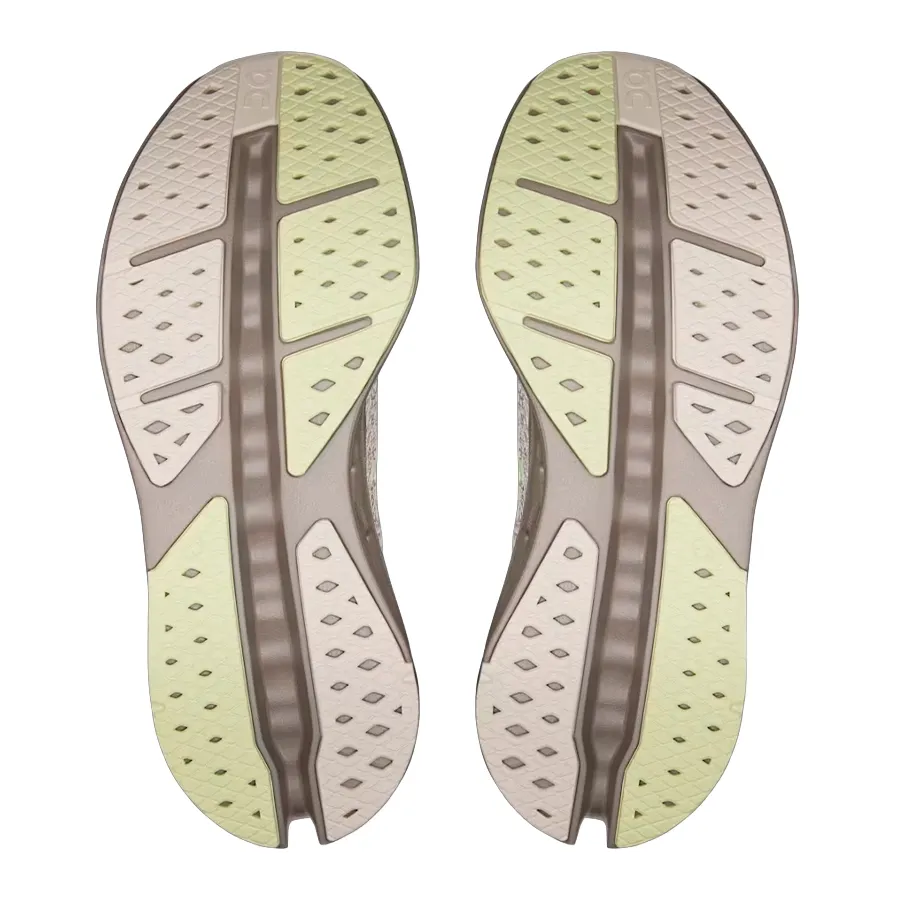Imagen 4 de 6 de Zapatillas On Cloudsurfer Max-BEIGE/AMARILLO