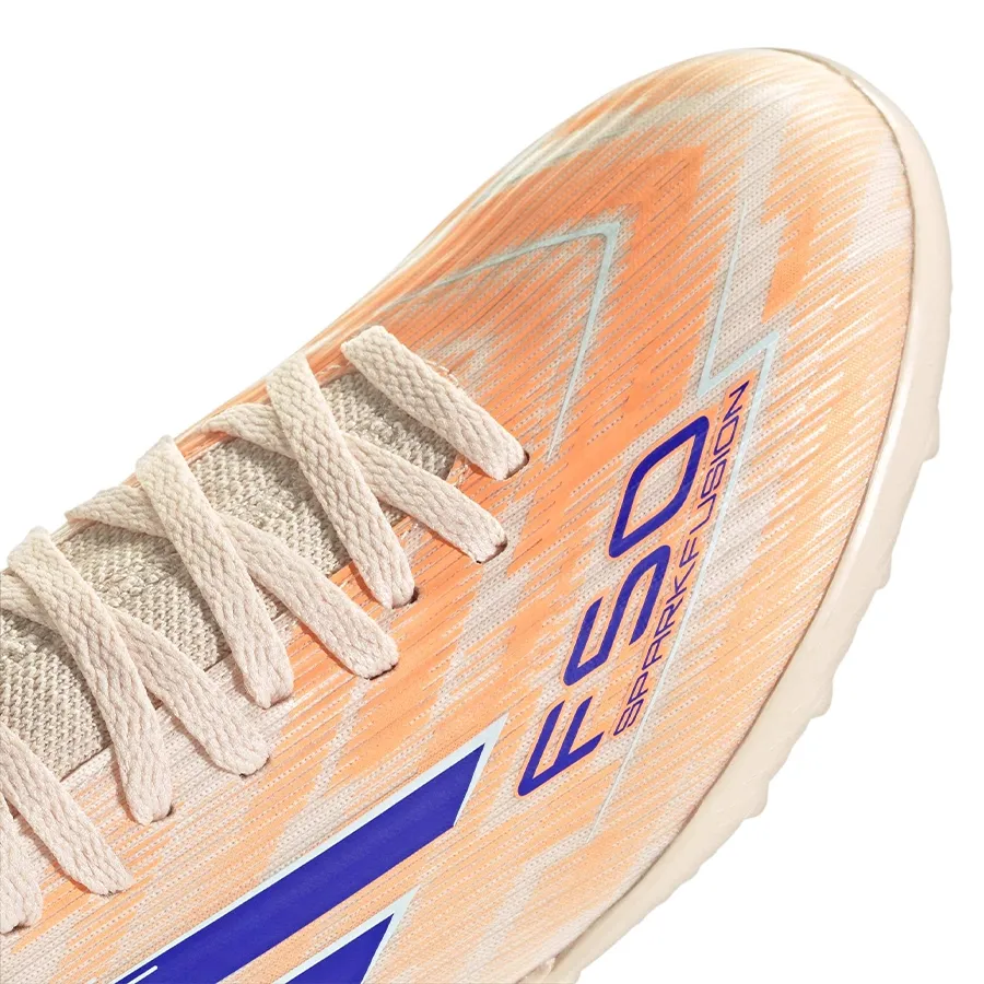 Imagen 5 de 7 de Botines adidas F50 SparkFusion Club TF-NUDE/AZUL