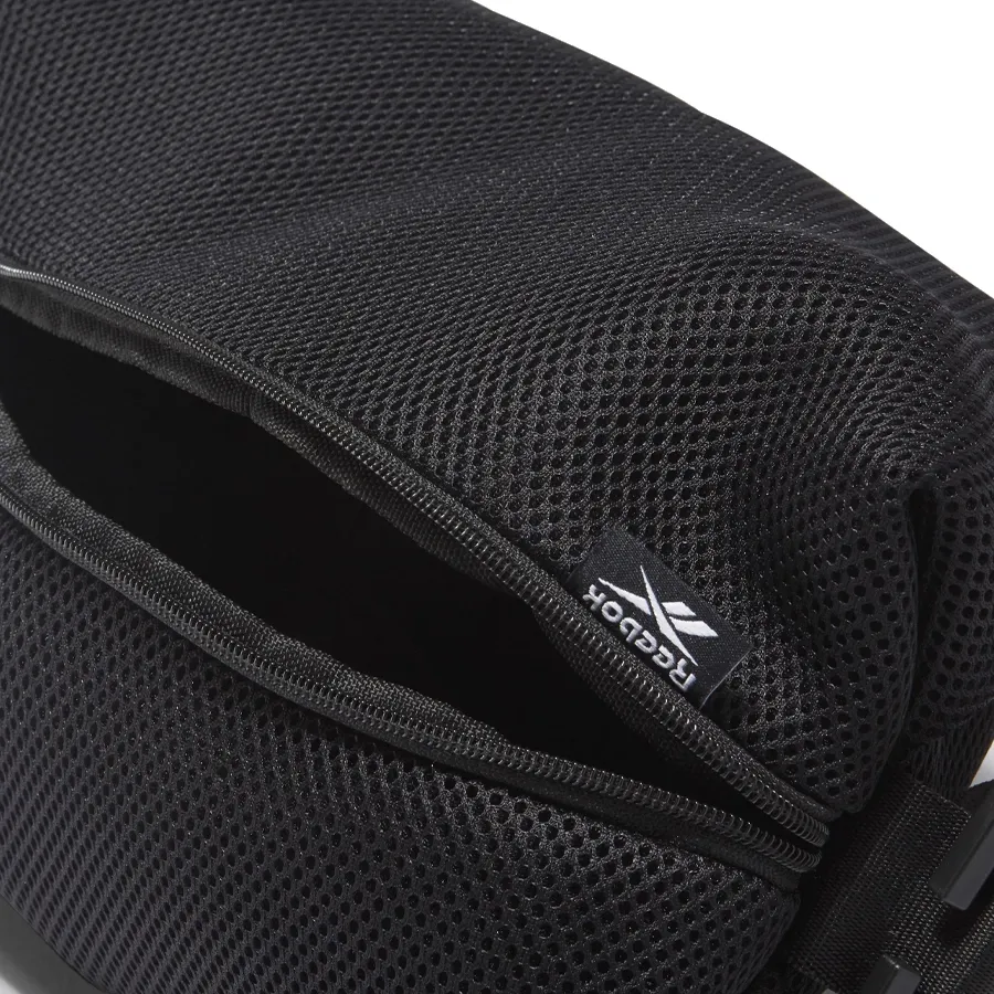 Imagen 2 de 4 de Bolso Reebok Myt Imagiro-NEGRO