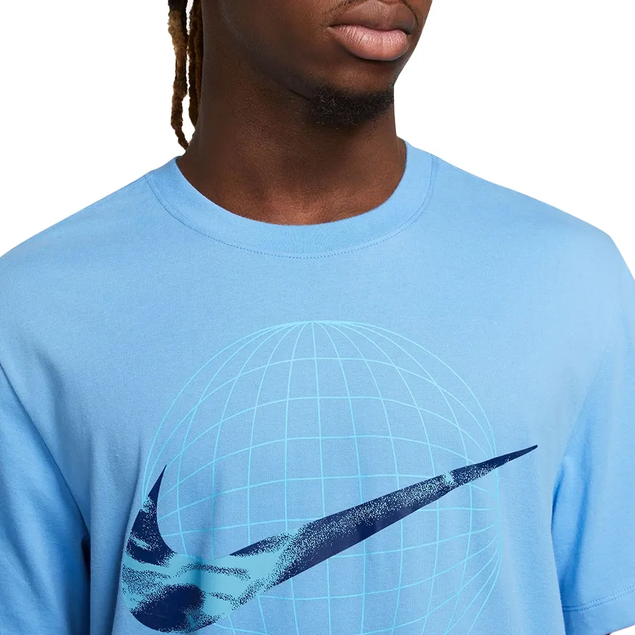 Imagen 3 de 4 de Remera Nike Wc2 Tee-CELESTE/AZUL