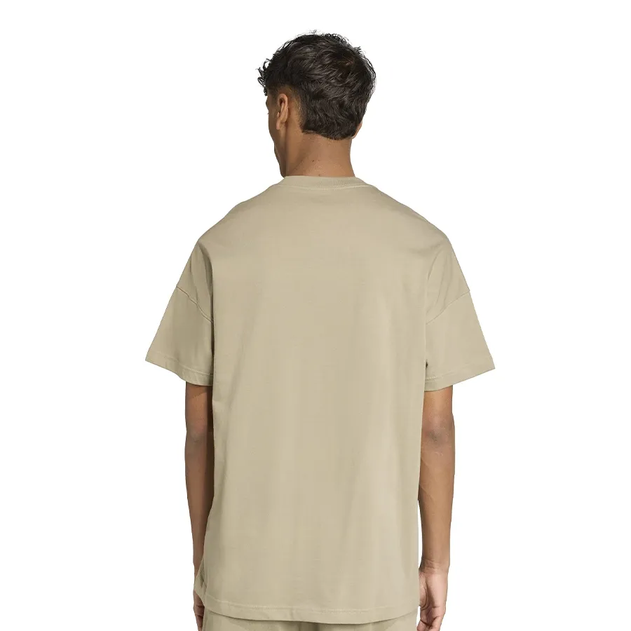 Imagen 2 de 4 de Remera adidas All Szn-BEIGE