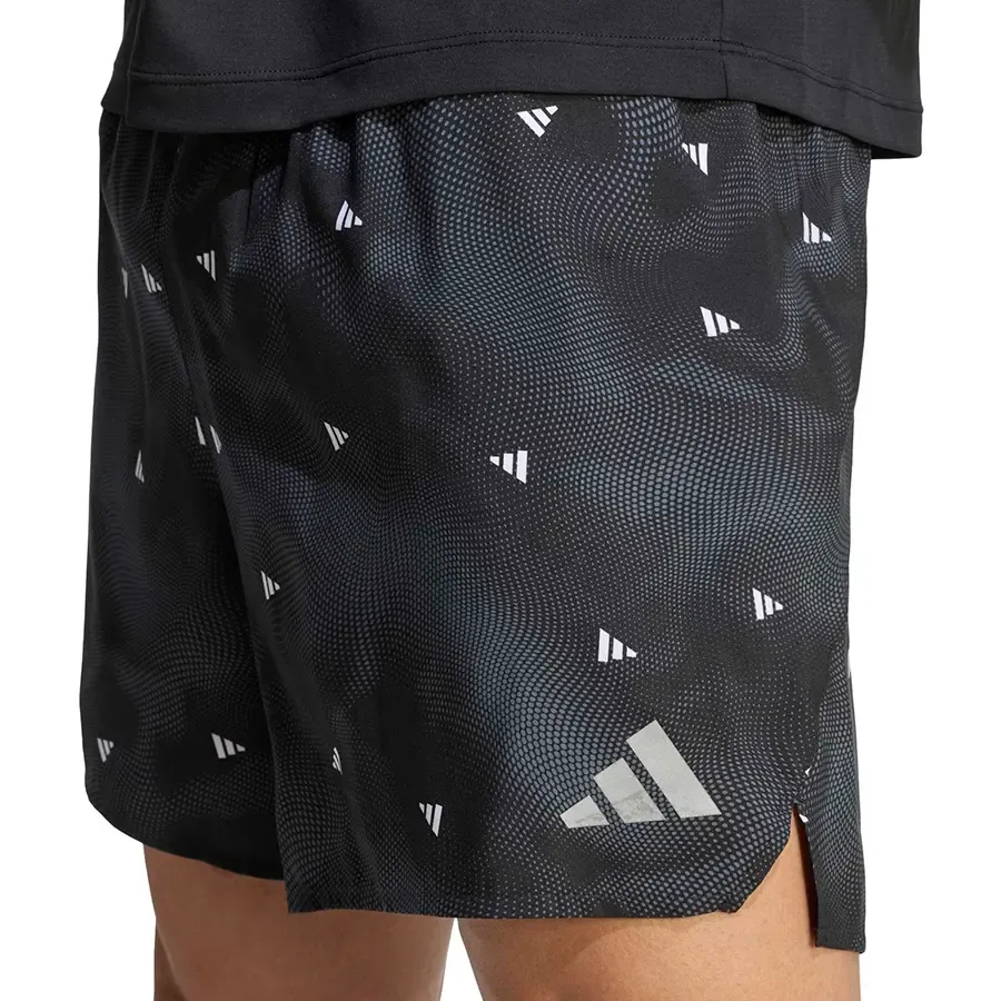 Imagen 3 de 5 de Short adidas Adi365 Essentials Brand Love-NEGRO
