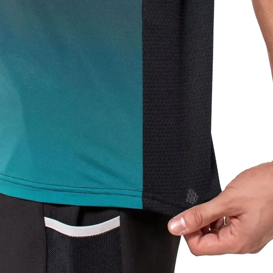 Imagen 2 de 4 de Musculosa Asics Remera  Degrade-TURQUESA/NEGRO