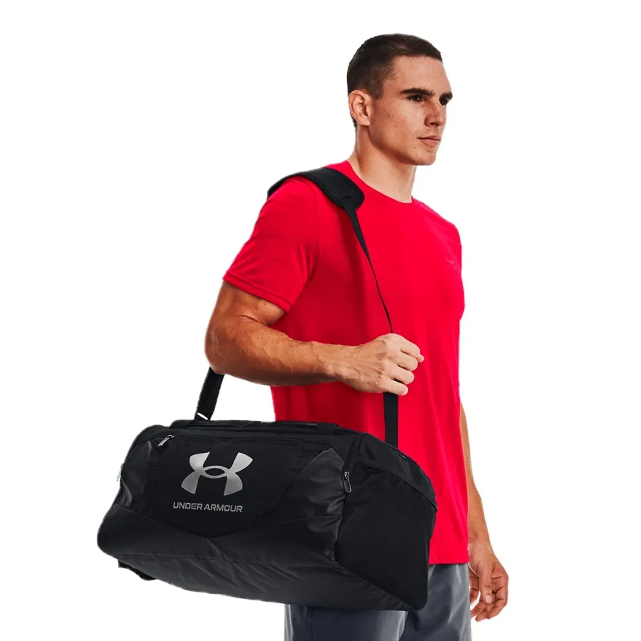 Imagen 2 de 8 de Bolso Under Armour Undeniable 5.0 Duffle-NEGRO/PLATA