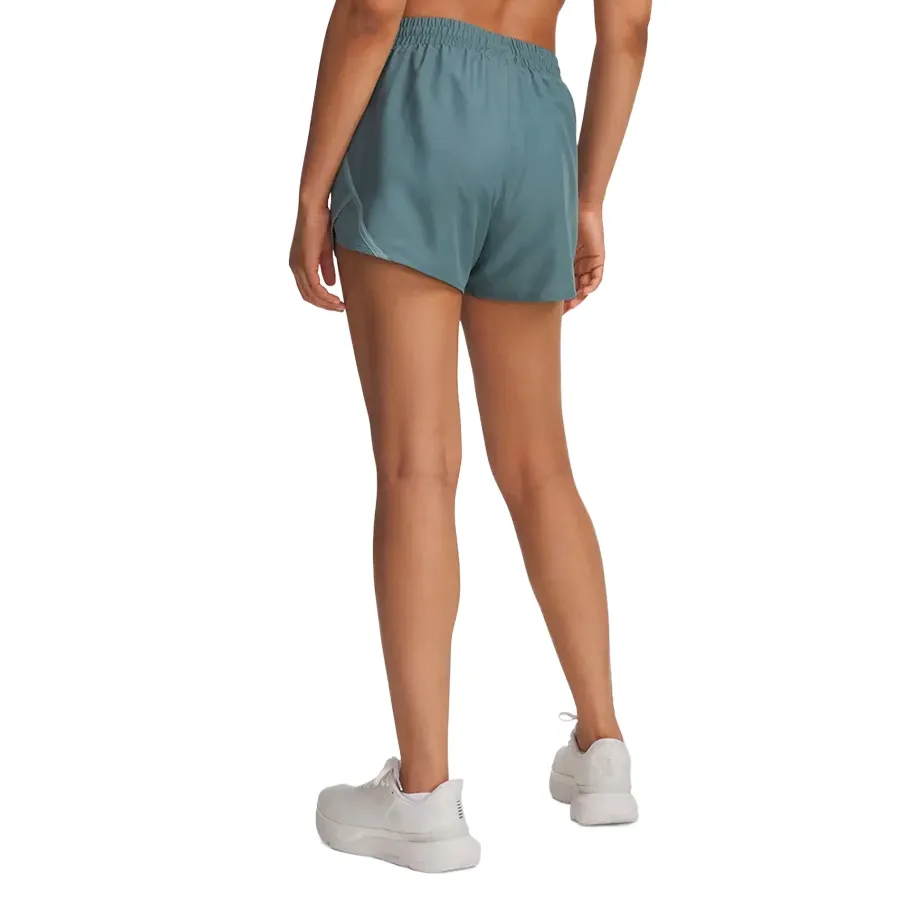 Imagen 1 de 2 de Short Under Armour Fly By 3-PETROLEO