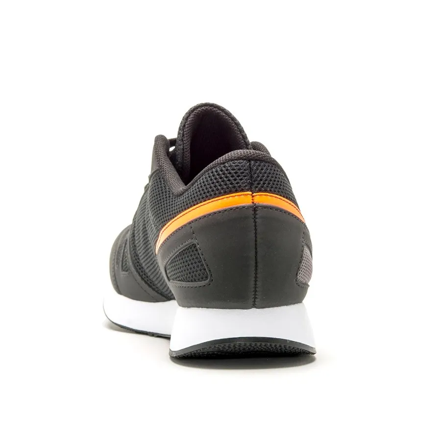 Imagen 1 de 5 de Zapatillas Fila Classic Runner M-NEGRO/GRAFITO