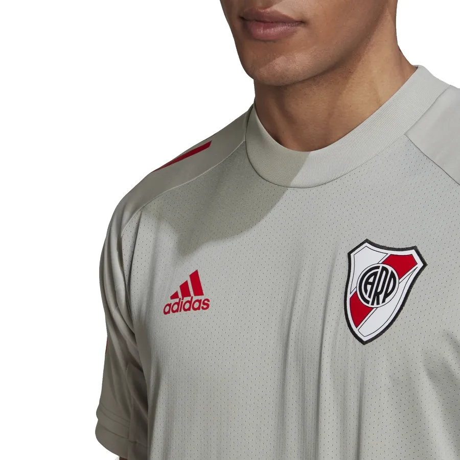 Imagen 3 de 7 de Camiseta adidas de Entrenamiento River Plate-GRIS/BLANCO/ROJO