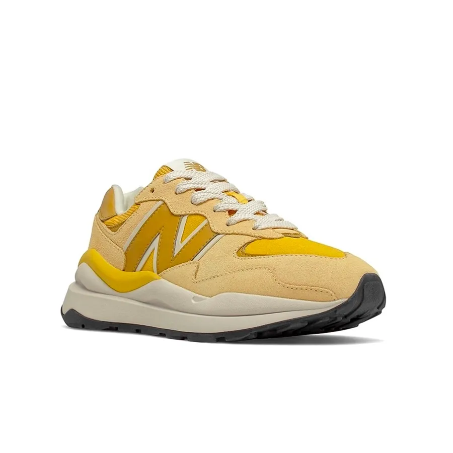 Imagen 2 de 5 de Zapatillas New Balance 57/40-AMARILLO/BLANCO