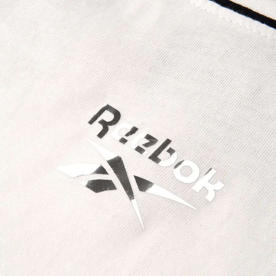Imagen 4 de 6 de Remera Reebok Blakely Crew-BLANCO