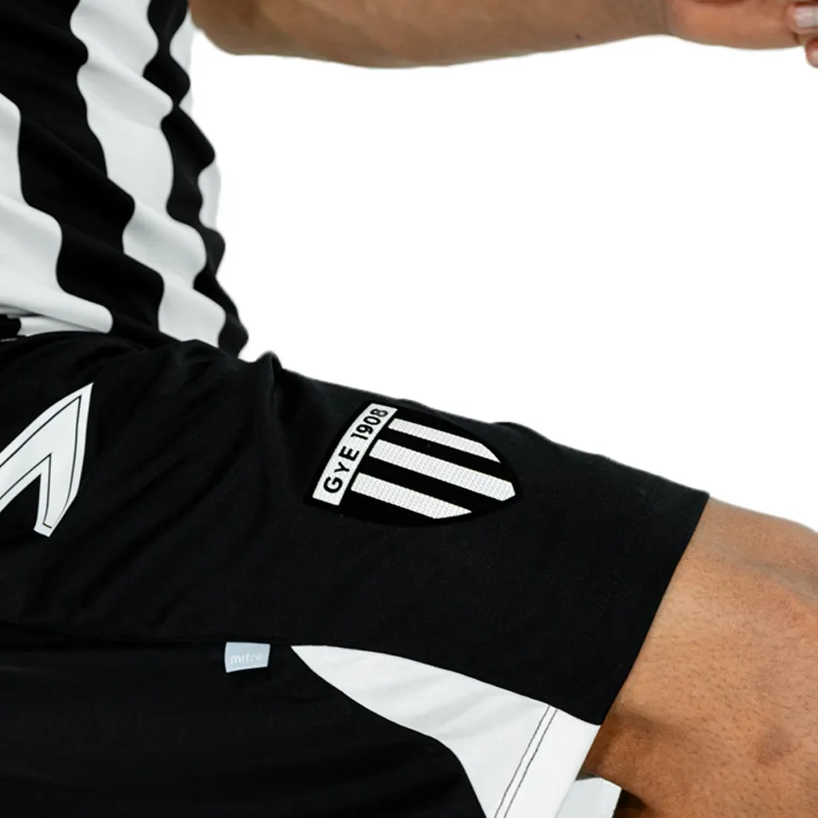 Imagen 2 de 5 de Shorts Mitre Oficial Gimnasia y Esgrima-NEGRO/BLANCO