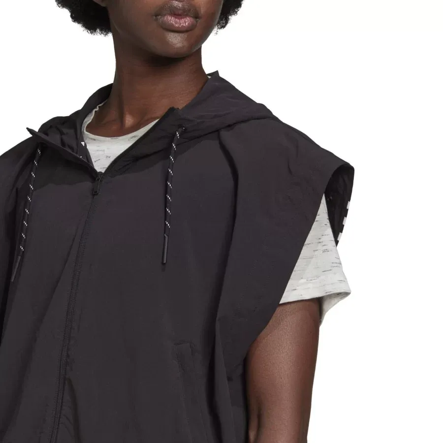 Imagen 2 de 5 de Campera adidas Aeroready Wb-NEGRO