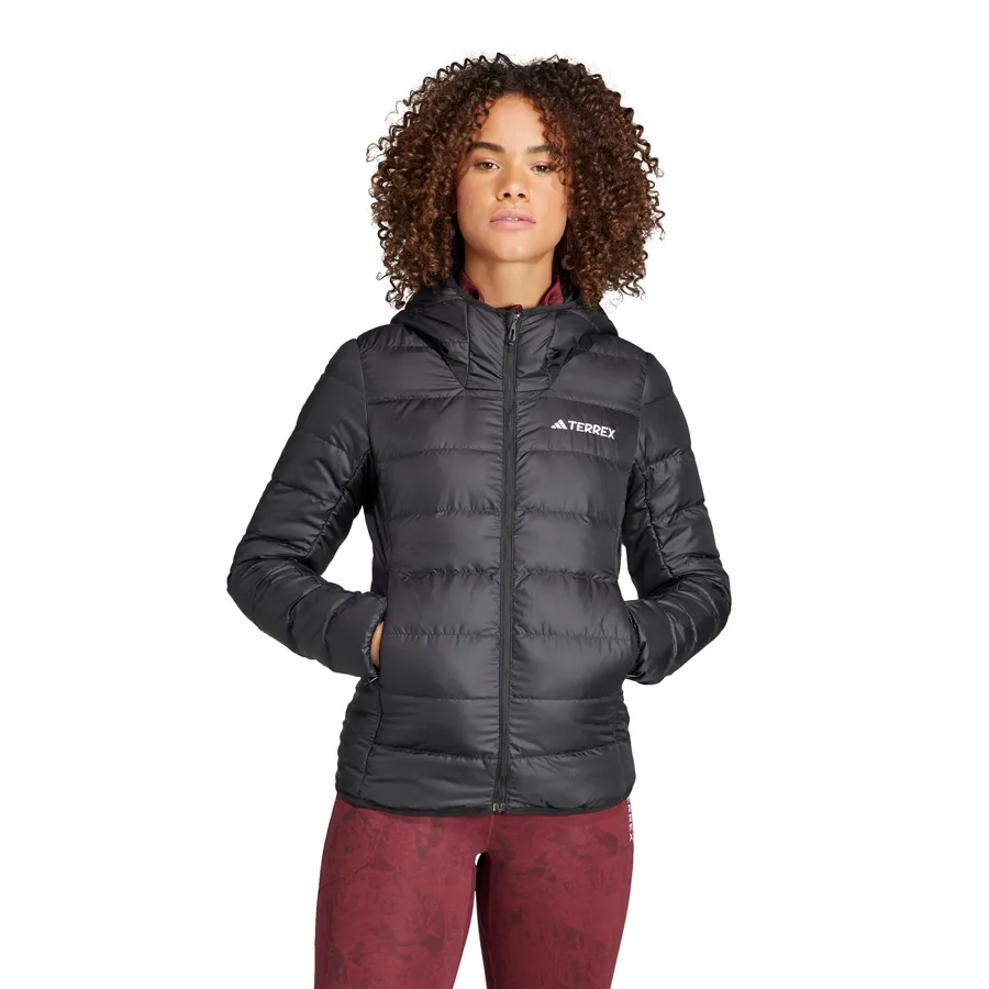 Imagen 1 de 8 de Campera adidas Termica Ligera Terrex-NEGRO