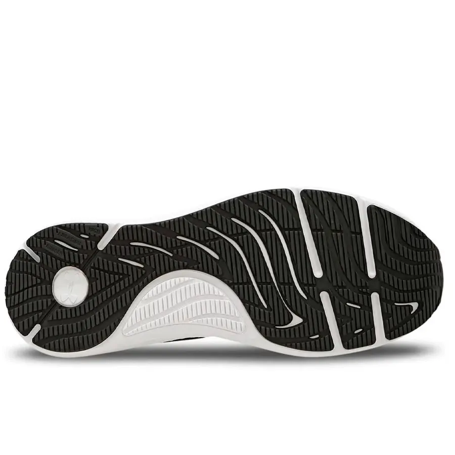 Imagen 2 de 3 de Zapatillas Under Armour Chargued Quest Bl Lam-NEGRO