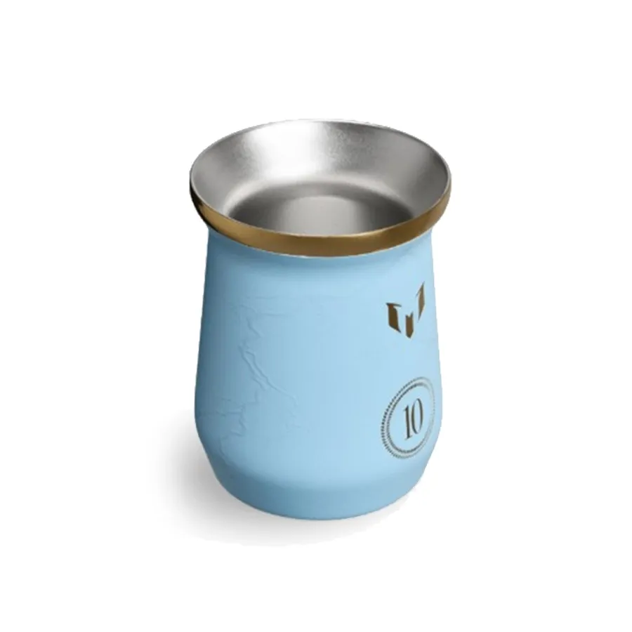 Imagen 1 de 5 de Mate 236 ml. Messi x Stanley 1913-CELESTE/DORADO