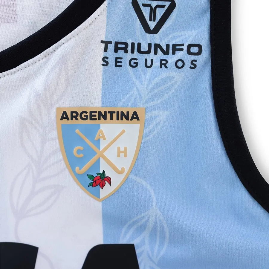 Imagen 2 de 5 de Camiseta Under Armour Leonas Titular-BLANCO/CELESTE
