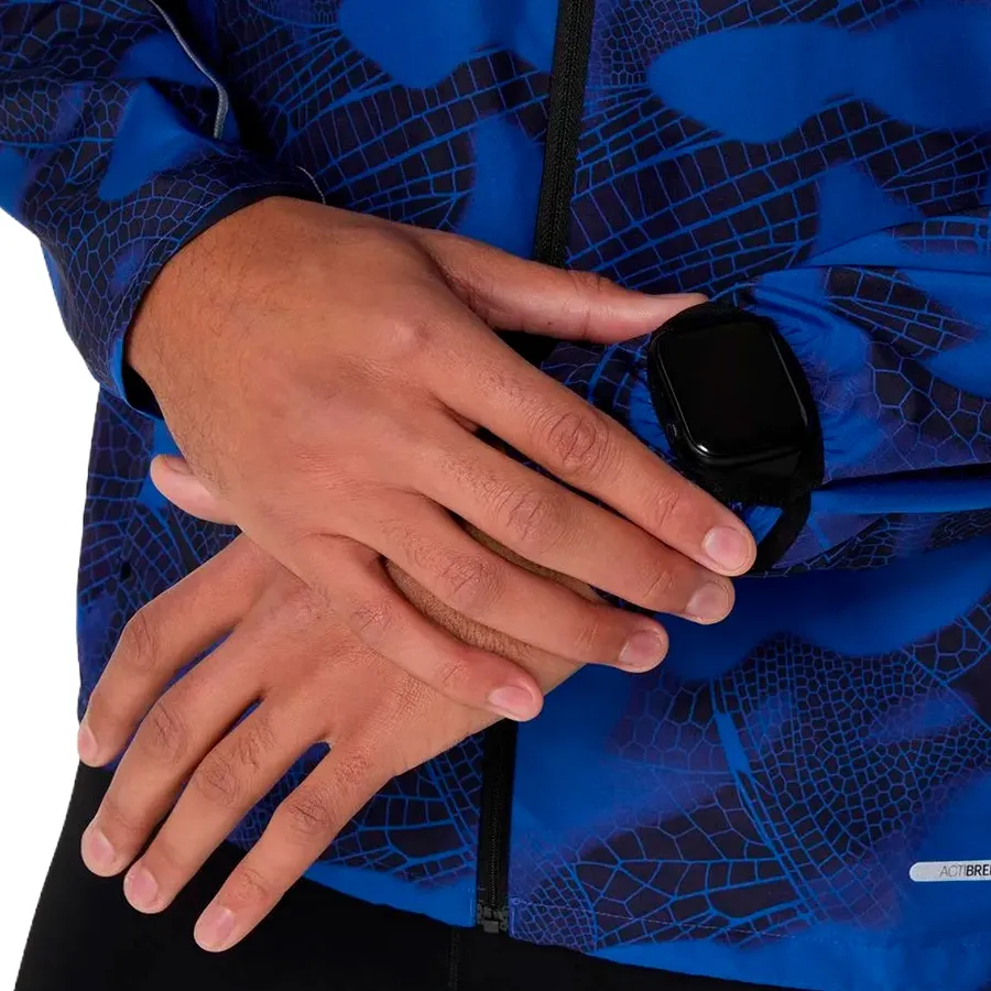 Imagen 3 de 7 de Campera Asics Road Lite-Show Packable-AZUL/MARINO